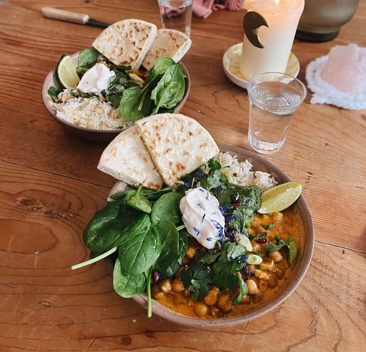 posetavalise's tweet card. Connue pour son patrimoine historique et culturel, La Roche-sur-Yon compte de belles adresses culinaires avec une offre sans gluten.