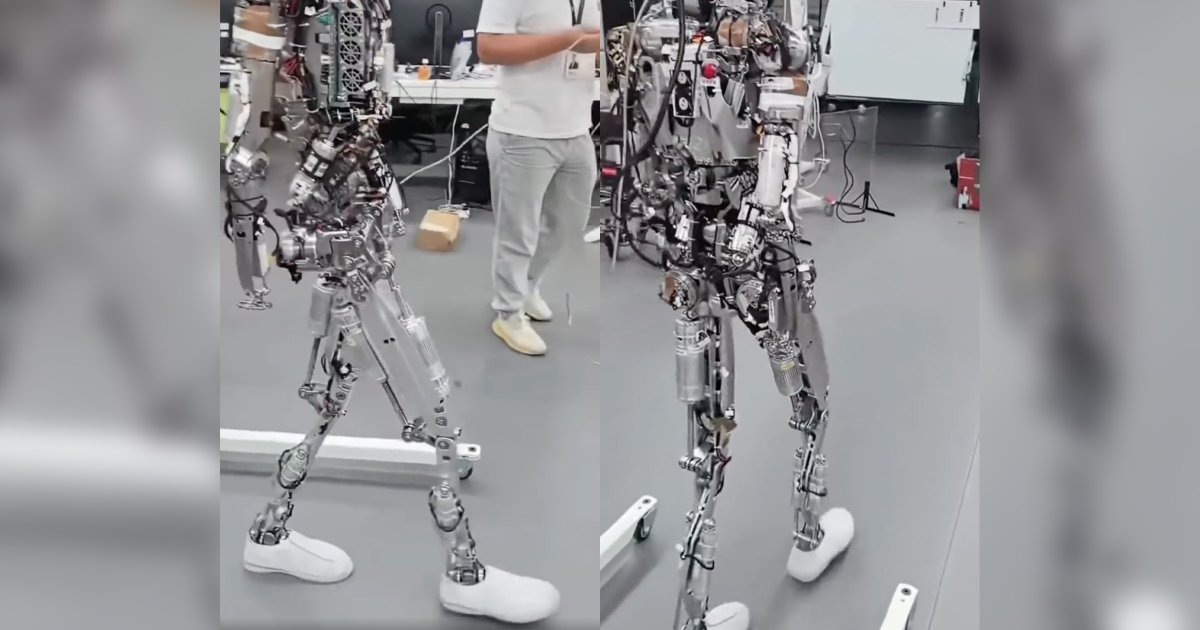 FpeSre's tweet card. Electric vehicle company XPeng has released a video of its "Iron" robot without skin, and the results are pretty disturbing.