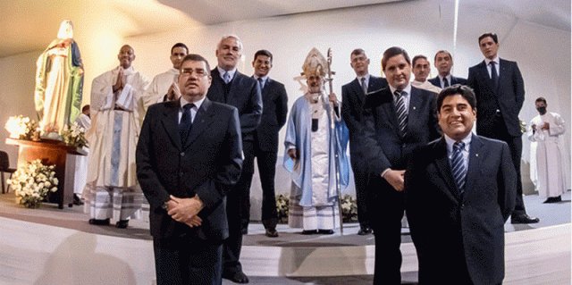 ScheuchMartin's tweet card. Mons. Javier del Río Alba, arzobispo de Arequipa, ha sido nombrado comisario apostólico adjunto «para llevar a término las disposiciones vinculadas a la supresión de las sociedad de vida apostólica…