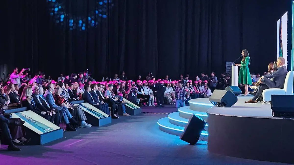 SoldeTlaxcala's tweet card. Durante su participación en la Convención de la Asociación de Entidades de Agua y Saneamiento, la CEAS reafirmó el liderazgo del estado en materia hídrica