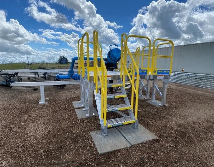 ErectaStep's tweet card. ErectaStep’s pigging platform features fast installation and modular design. Complete solution from quote to operational in just 3 days.