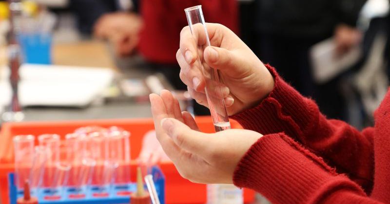 Tweet card summary image