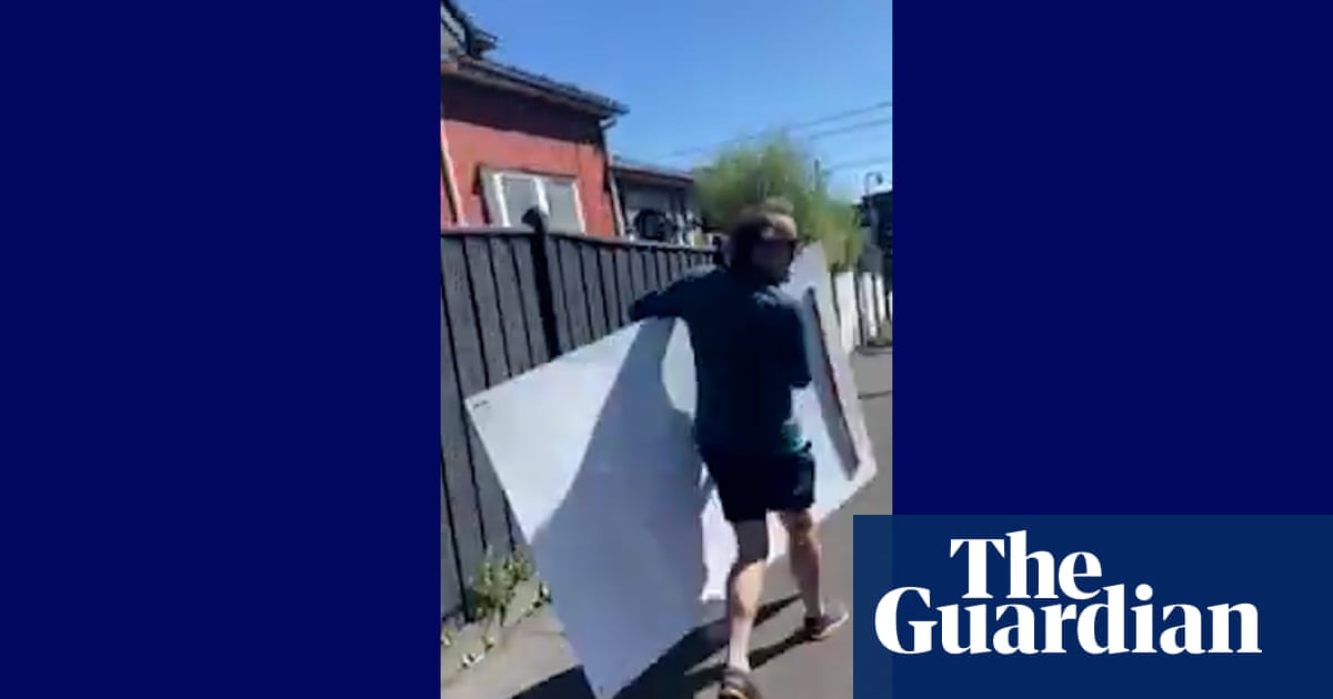 monjere's tweet card. MP’s husband, Peter Jordan, says he thought sign for Liberal candidate Amelia Hamer was illegally placed but says removing it was a ‘mistake’