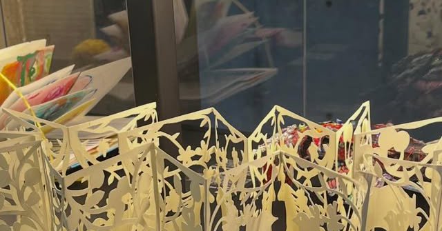 Tweet card summary image