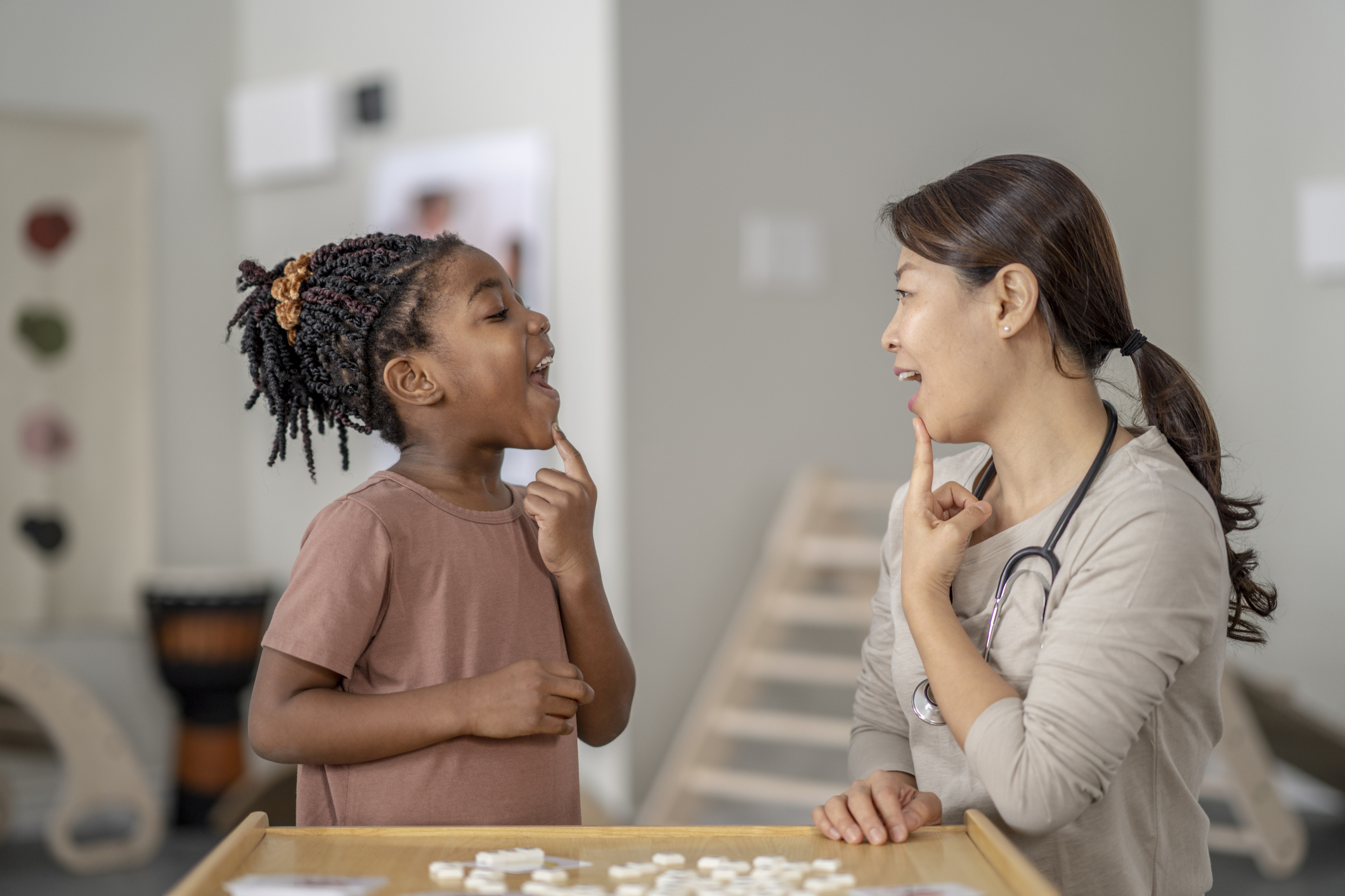 sandlogictech's tweet card. Stanford researchers show that although top language models cannot yet accurately diagnose children’s speech disorders, fine-tuning and other approaches could well change the game.