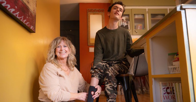 Tweet card summary image