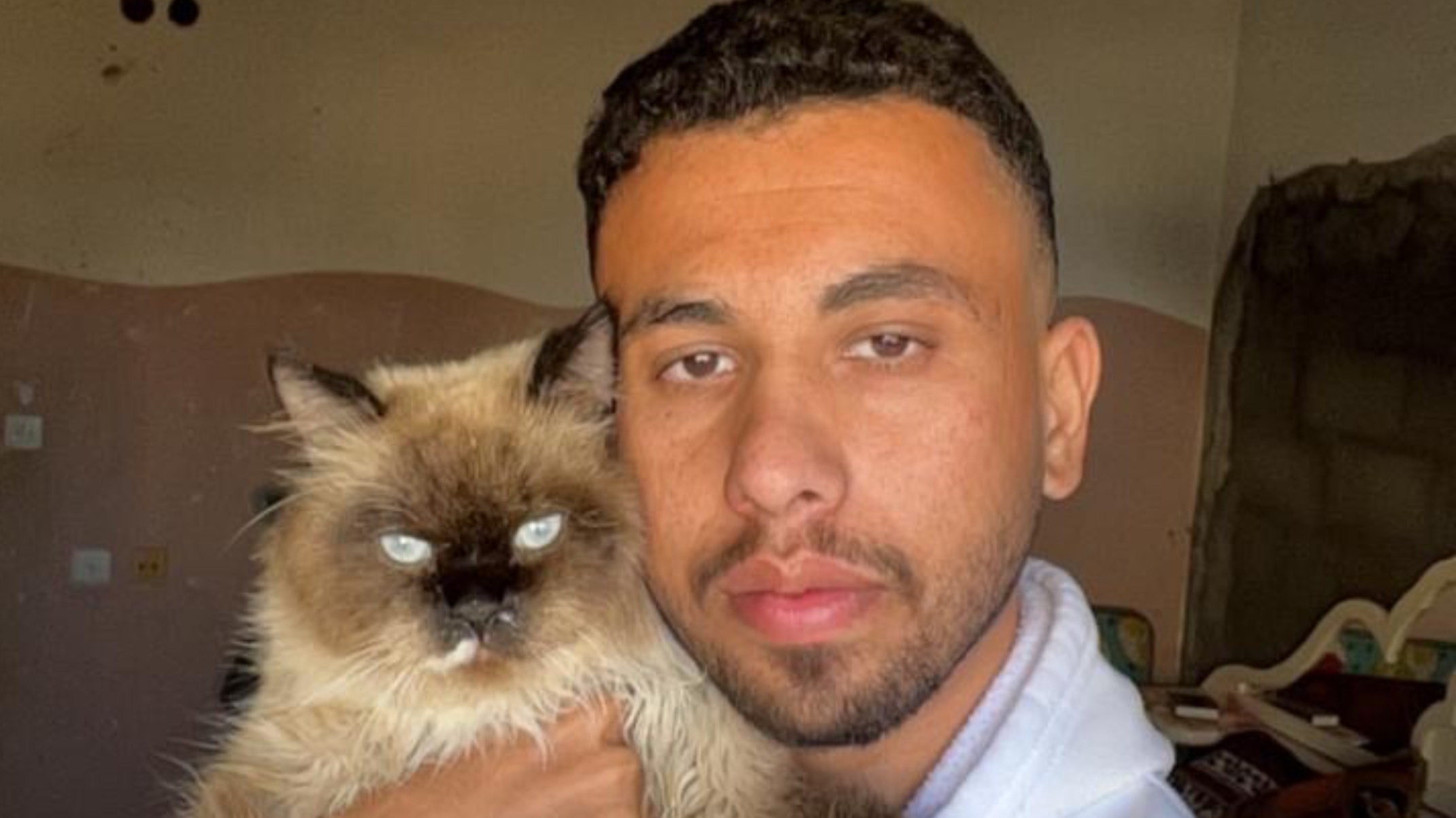 Mo7mmd30's tweet card. Hi everyone,