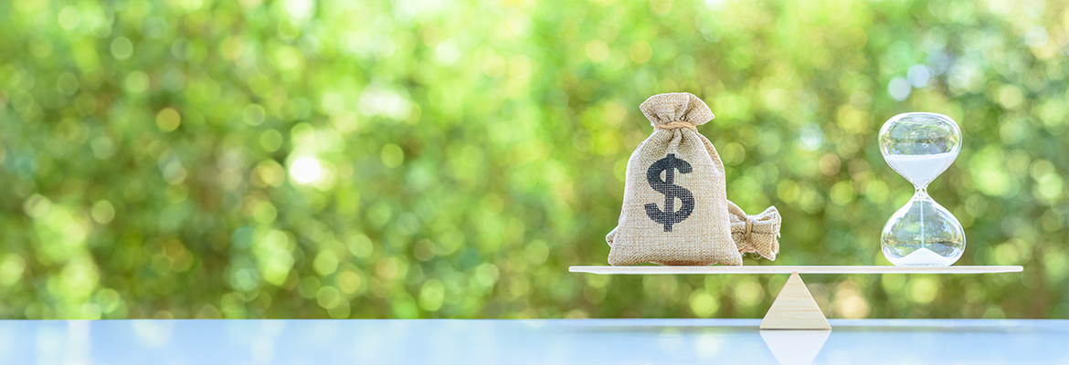 ProfessionalAdv's tweet card. Discover why choosing the cheapest vendor quote often costs more in the long run. Learn how to evaluate true value beyond price and build lasting partnerships that deliver real ROI and business...