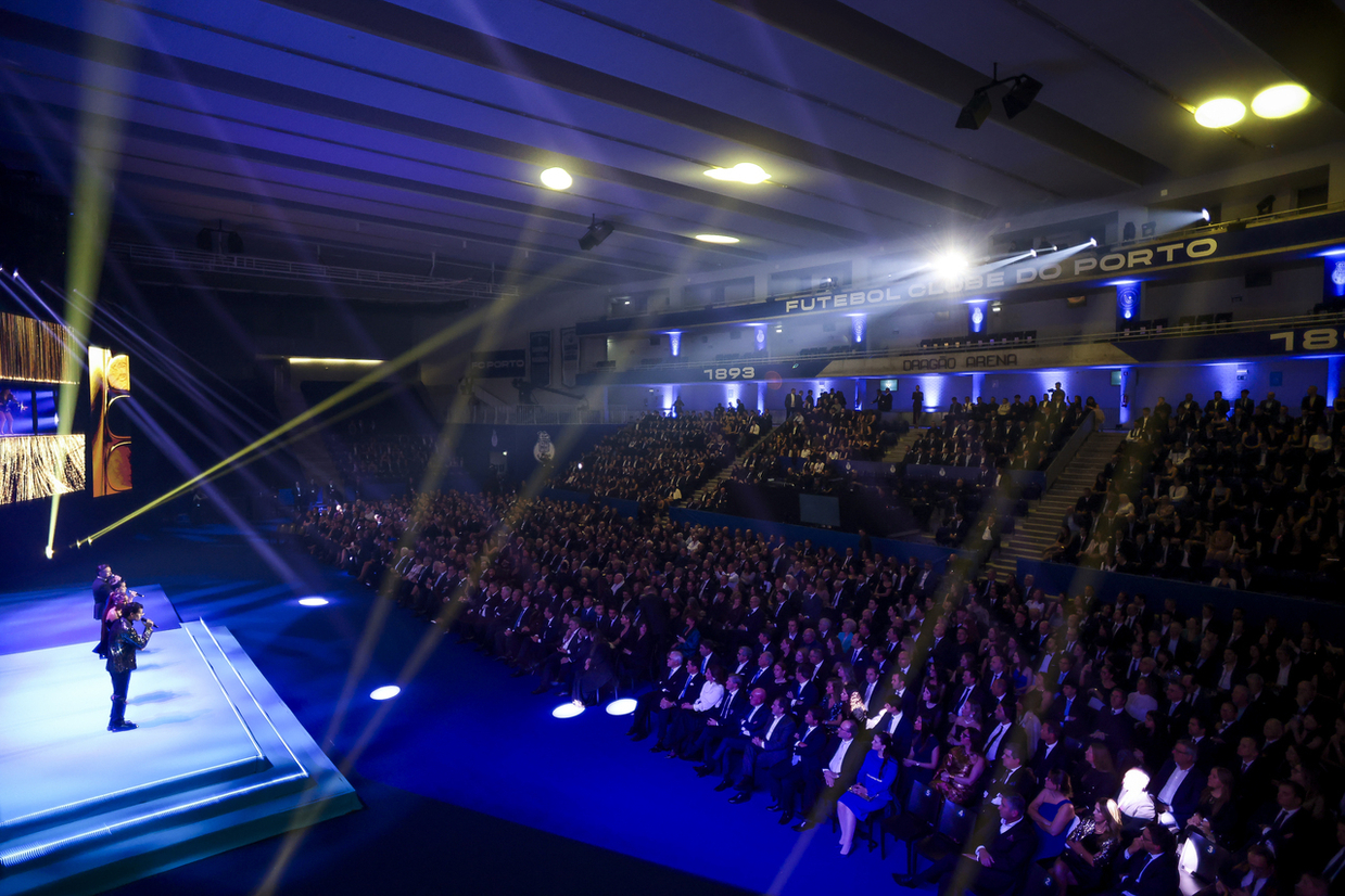 zerozeropt's tweet card. A lista de vencedores dos prémios entregues pelo FC Porto