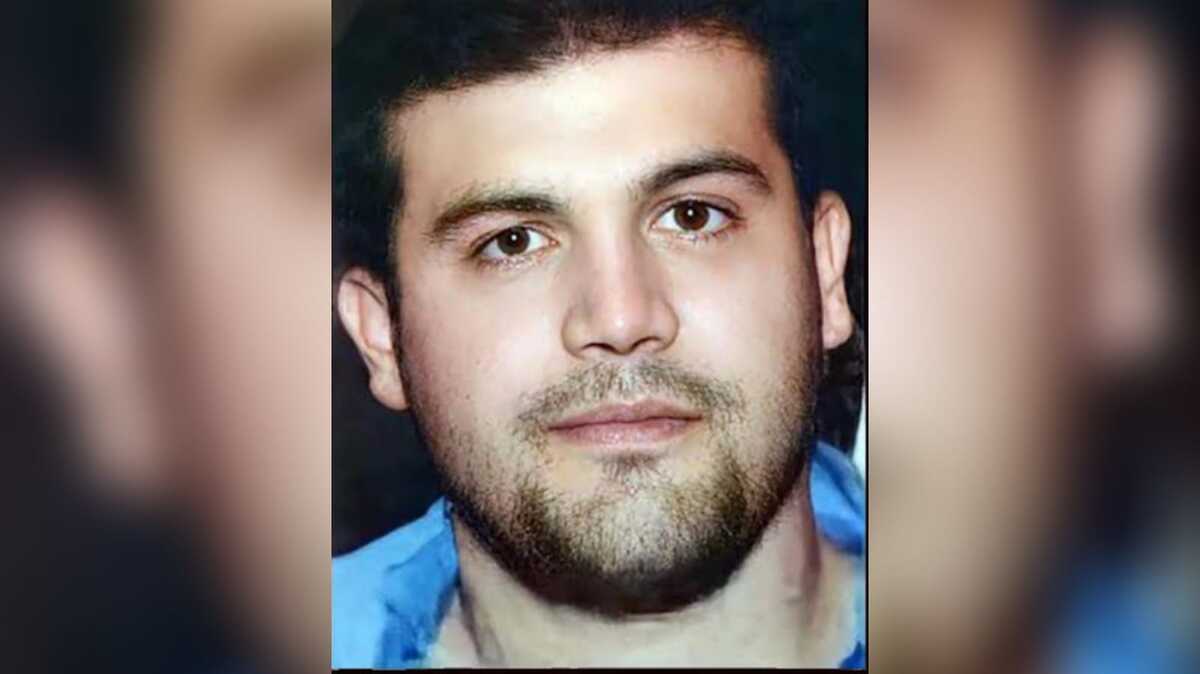 carlosmartinh's tweet card. Joaquín Guzmán López, hijo del narcotraficante Joaquín "El Chapo" Guzmán, se declaró culpable este lunes ante un tribunal federal de Chicago de cargos de narcotráfico y empresa criminal continua.