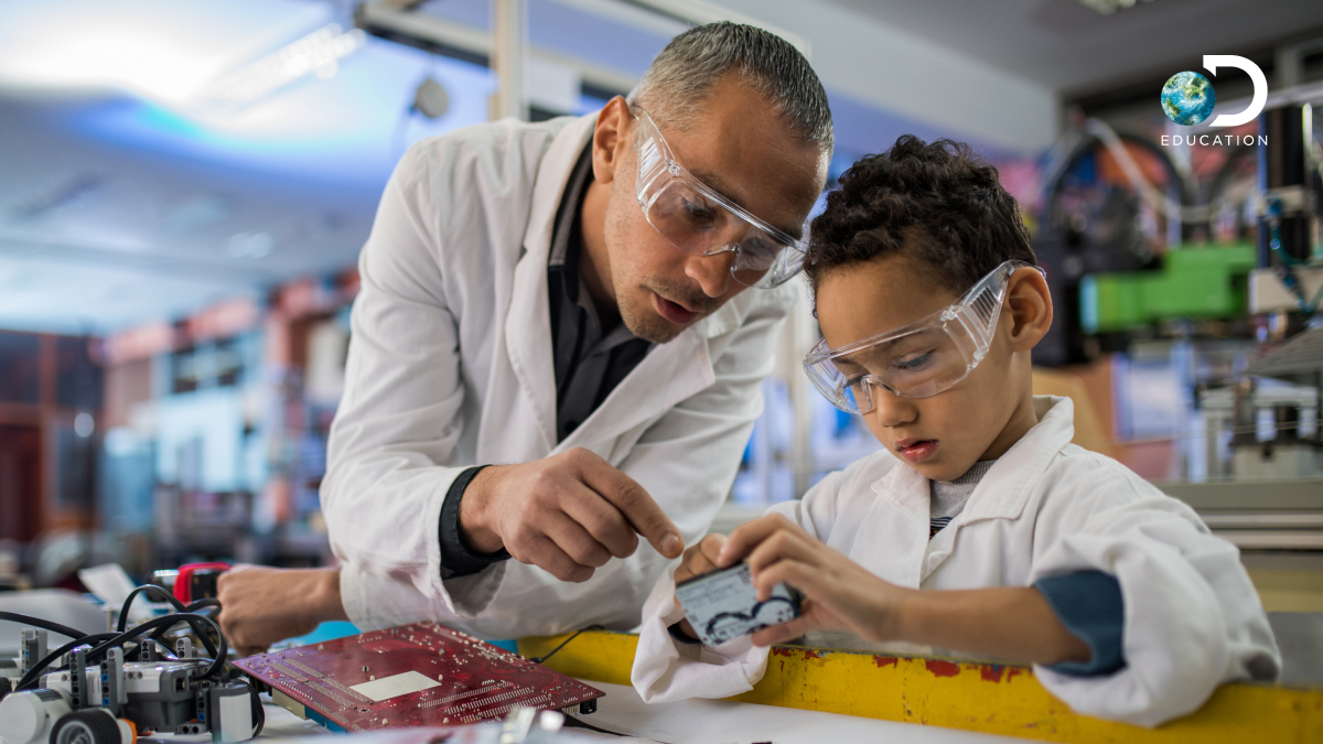 JaneMcCarthyRob's tweet card. Discovery Education brings diverse subject matter expertise and innovative learning experiences into the classroom through pivotal collaborations with likeminded companies and organizations.