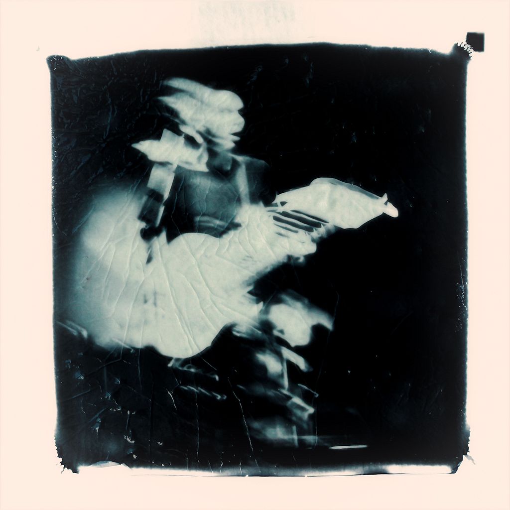 vocsel's tweet card. ギターヒーローの活躍