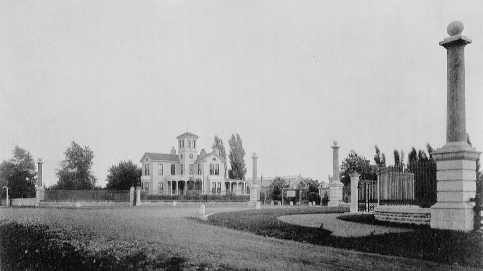 cjcwriter04's tweet card. On March 17, 1972, the Tower Grove Park at 4255 Arsenal Street in St. Louis, Missouri, was added to the U.S. National Register of Historic Places. It was d