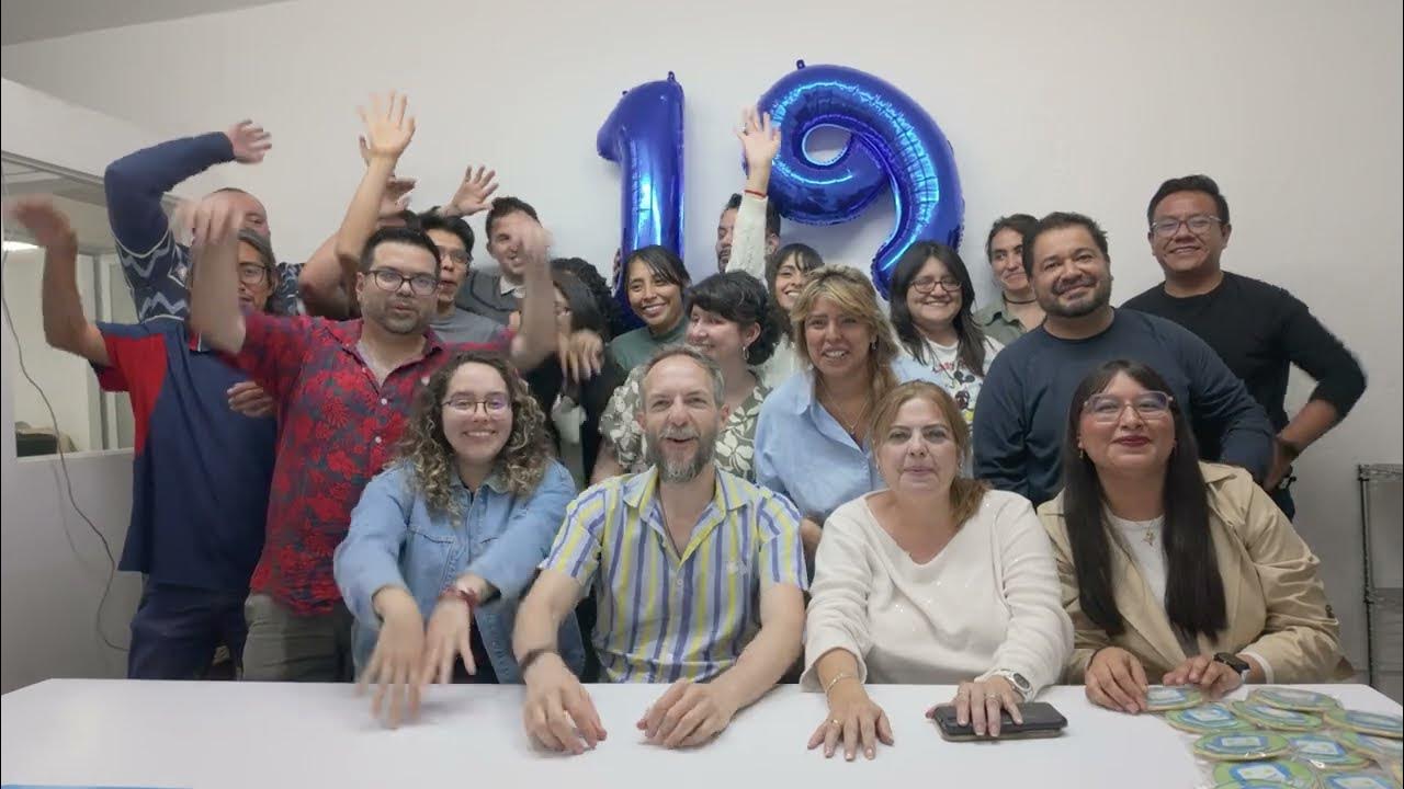 SoyRobotiX's tweet card. 19 años transformando la Educación STEM+ en México