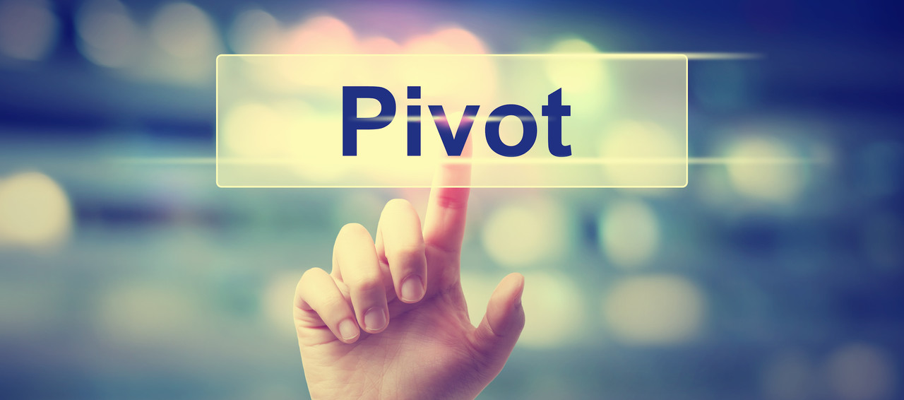 TechTalkNat's tweet card. Are you growing increasingly frustrated at the growth rate of your startup? Do you feel like you're hitting brick walls in terms of customer acquisition and traction rate? It could be the writing is...