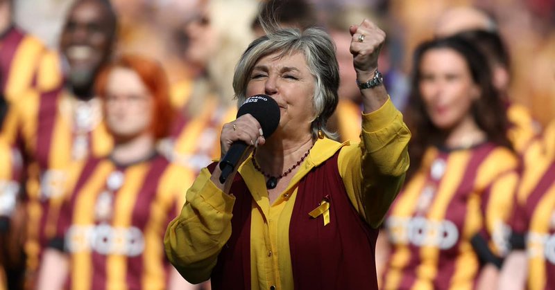 Tweet card summary image