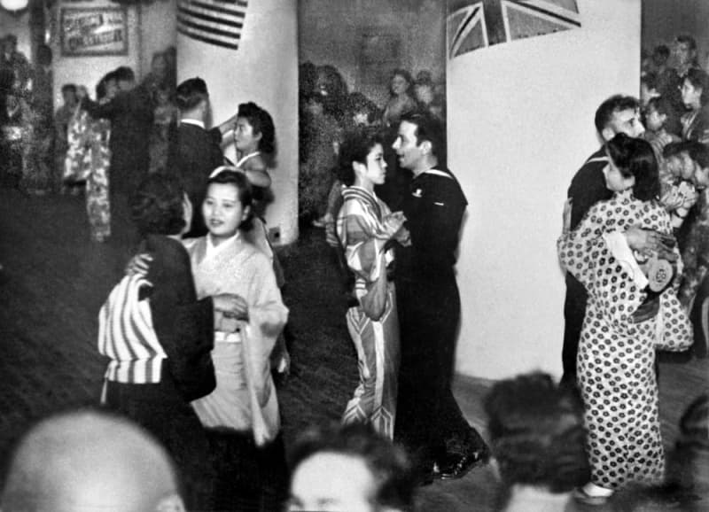 Fsokai's tweet card. 　ことし７月、私は新潟県立文書館を訪れた。「戦後８０年」の取材で、終戦前後に作成された公文書を閲覧するためだ。一番の目当てだった「新潟への原爆投下計画に関する資料」は見つからなかったものの、開示された ...