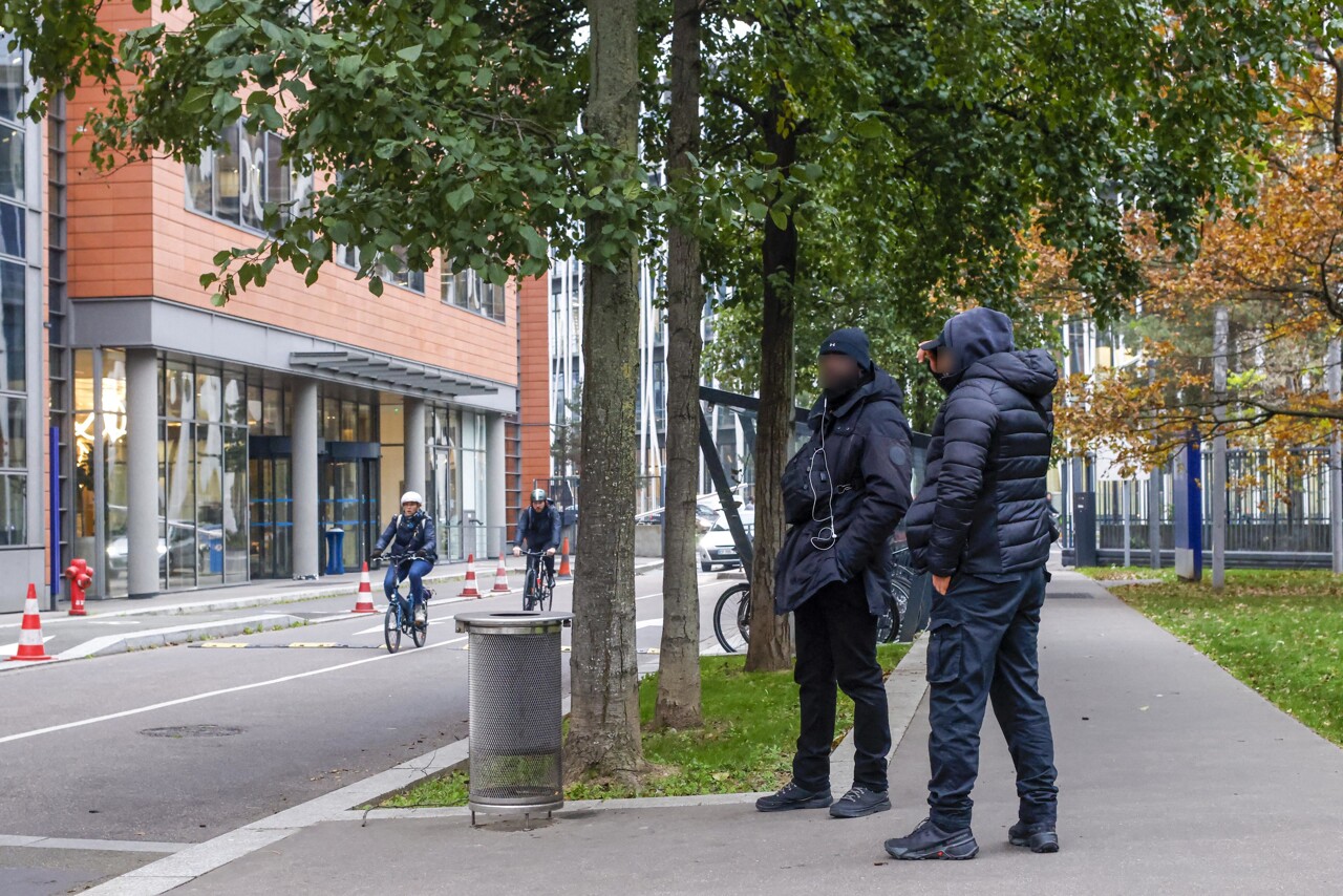 actufr93's tweet card. Rosa Parks à Paris fait face depuis plusieurs années à des problèmes d'insécurité lié au trafic de crack qui s'est implanté dans le quartier.