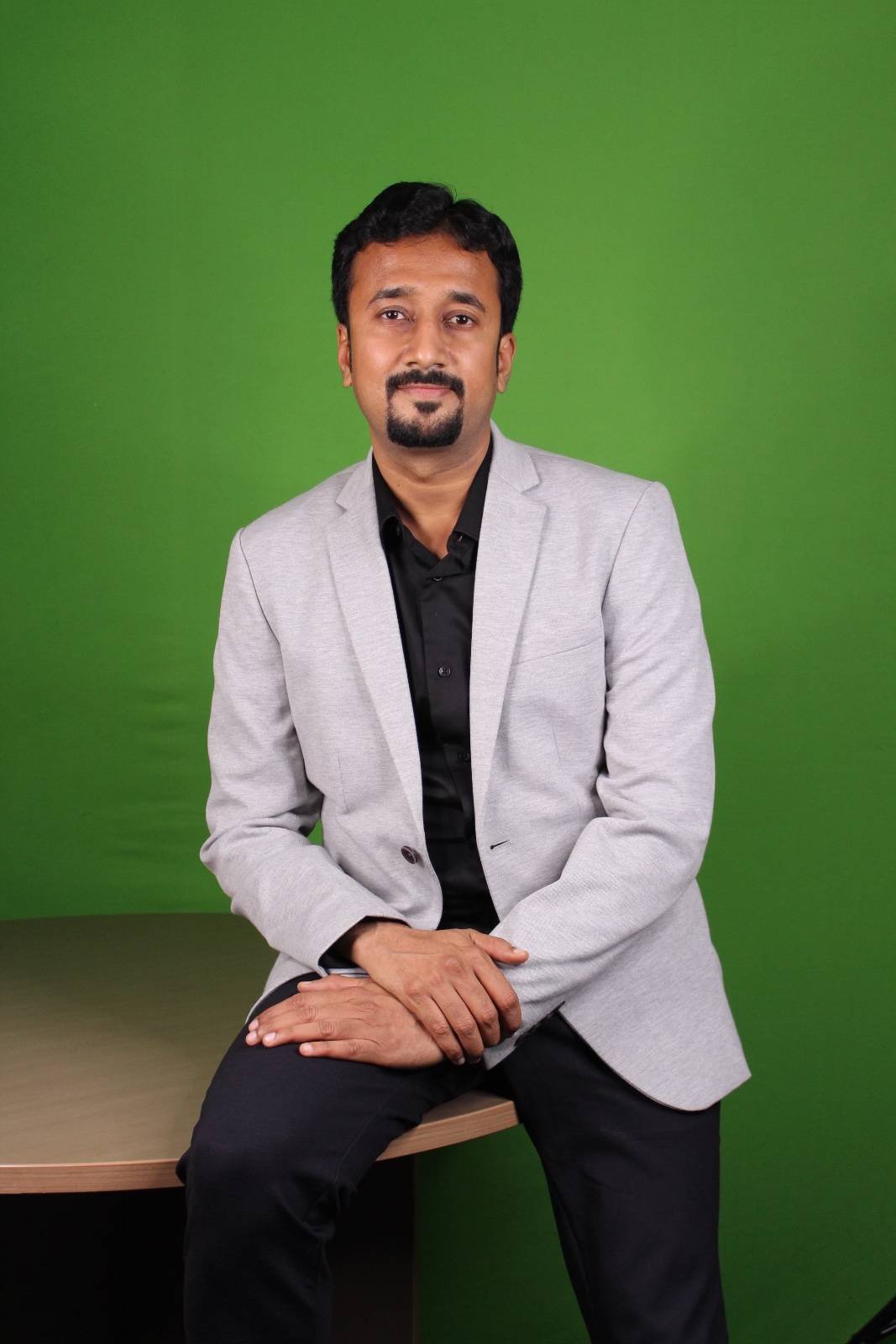 manishdabkara1's tweet card. COP30: The real test of UN climate talks is whether bold climate promises come with budgets, frameworks, and institutions to deliver results.