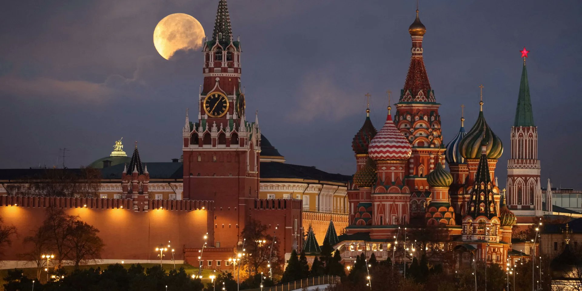 ralakbar's tweet card. NV English has obtained documents revealing a sprawling Russian global espionage and influence network — evidence of the Kremlin’s effort to build a civilian ecosystem for shaping international...