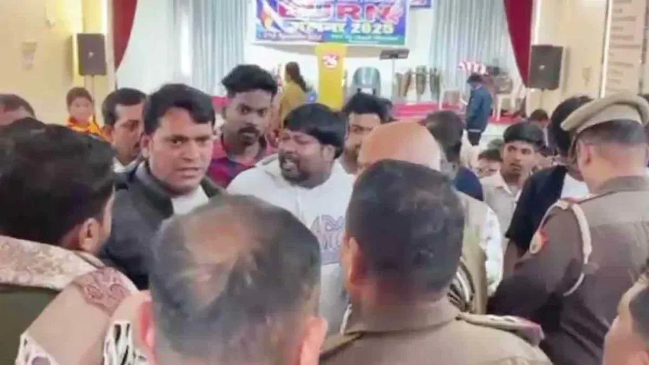 ReportBharat's tweet card. प्रयागराज: प्रयागराज में अवैध धर्मांतरण का एक नया मामला सामने आने के बाद इलाके में तनाव की स्थिति बन गई है। 29 नवंबर 2025 को म्योराबाद स्थित एक चर्च में चंगाई सभा आयोजित की गई थी।