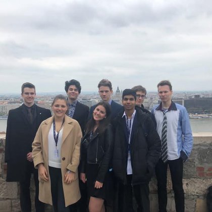 Tweet card summary image