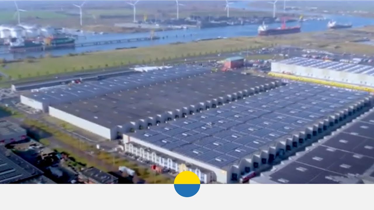 AnoukFlo's tweet card. Merin opent grootste zonnedak van Amsterdam