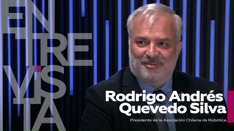 Techlion5's tweet card. Si uno se dedica a la robótica, "tiene las opciones de llegar al...