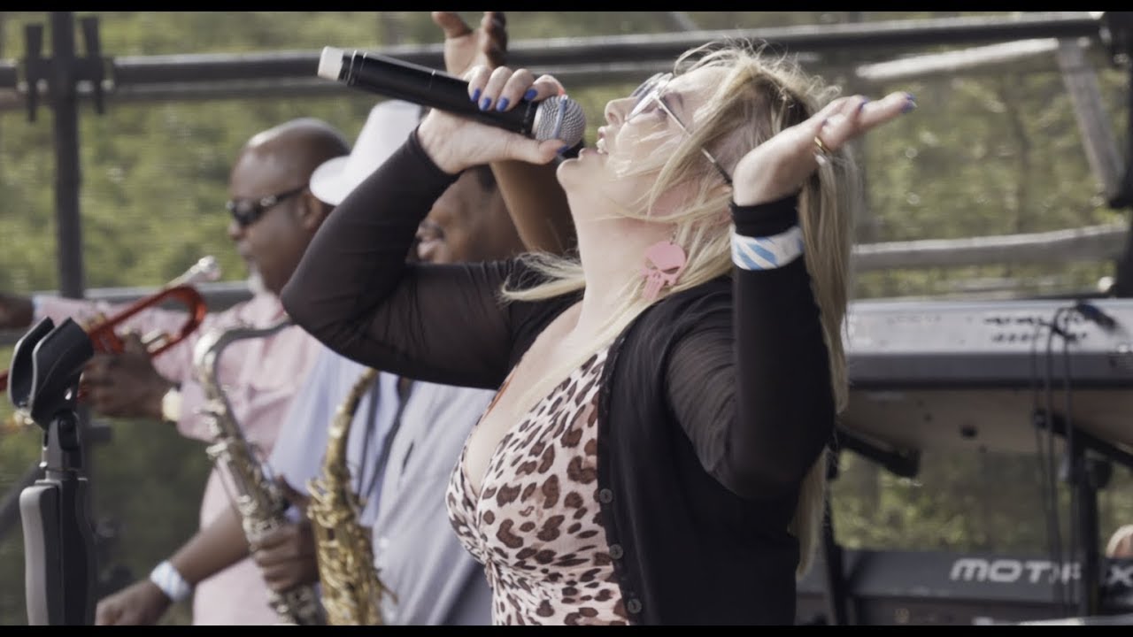 knittervontease's tweet card. Mango Groove - Faces to the Sun (Official Music Video)