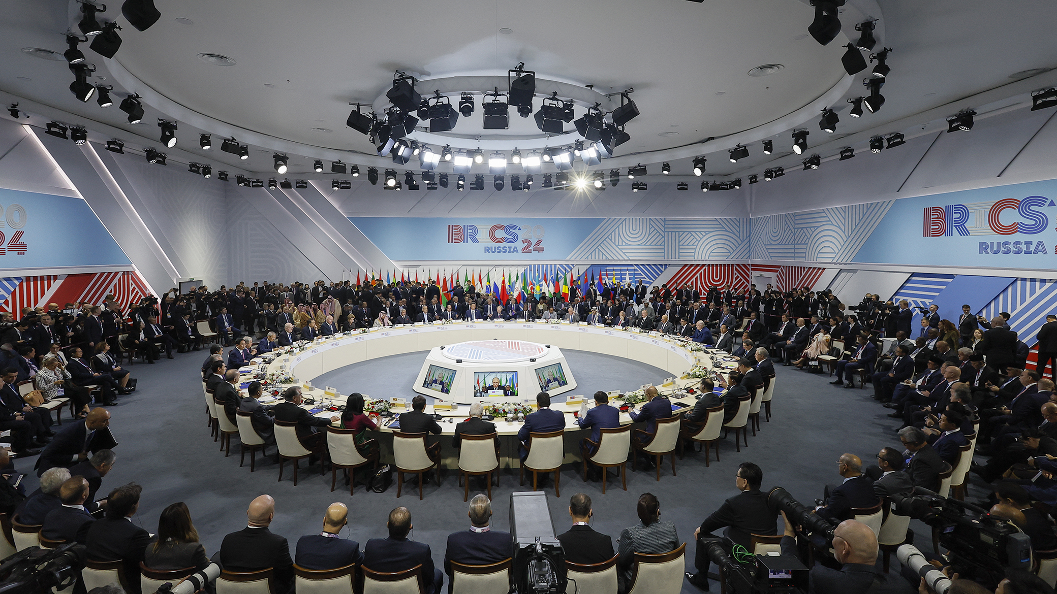 CSIS's tweet card. The rise of the Global South is reshaping the dynamics of international order, posing complex challenges and opportunities for U.S. foreign policy