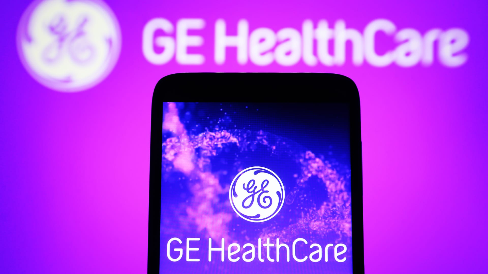 MertiumCrypto's tweet card. The Investing Club holds its "Morning Meeting" every weekday at 10:20 a.m. ET.