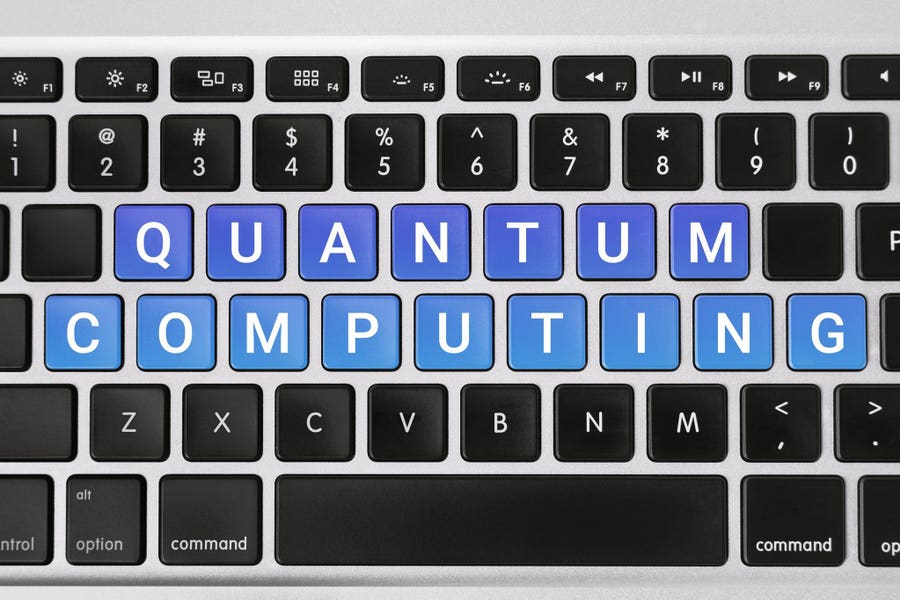 EpicPlain's tweet card. By solving tough problems in chemistry, security, and planning, quantum computing points to better drugs, safer information, and more efficient logistics.