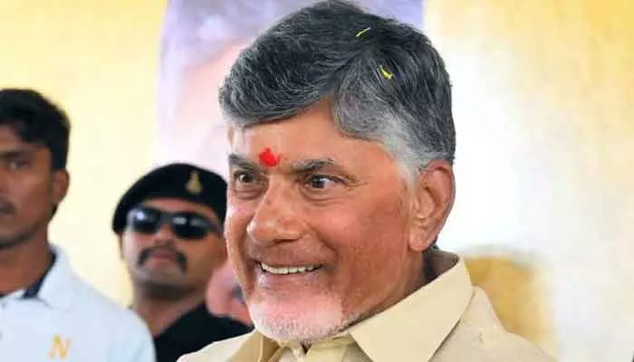 dishatelugu's tweet card. మహిళలకు ఆర్టీసీ(RTC) బస్సుల్లో ఉచిత ప్రయాణంపై ముఖ్యమంత్రి చంద్రబాబు(Chandrababu) సమీక్ష నిర్వహించారు.