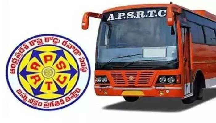 dishatelugu's tweet card. సరిగ్గా ఏడాది క్రితం భారీ మెజార్టీతో అధికారంలోకి వచ్చిన ఏపీ అనేక కీలక నిర్ణయాలు తీసుకుంటుంది. ప్రజా సంక్షేమమే ధ్యేయంగా ముందుకు సాగుతూ..