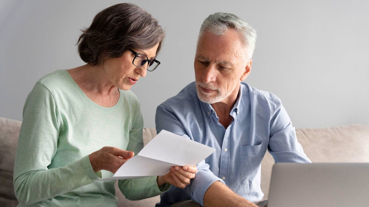 lessentielde's tweet card. Die Arbeitgeberkammern geben eine scharfe Stellungnahme zum Rentenreformprojekt der Regierung ab.