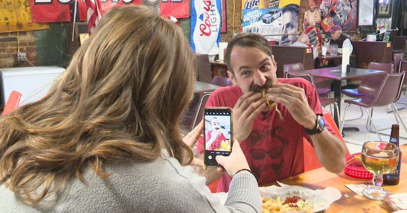 Tweet card summary image