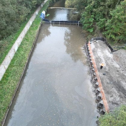 Tweet card summary image