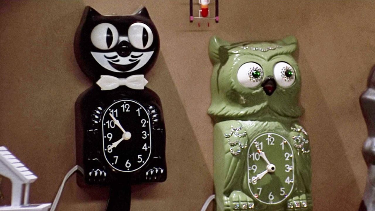 SHIELDZephyrOne's tweet card. 40 ans après, "Retour vers le Futur" continue de nous fasciner, et on trouve toujours de nouveaux détails cachés à chaque visionnage ! Cette fois, on vous propose un retour sur le générique du film et