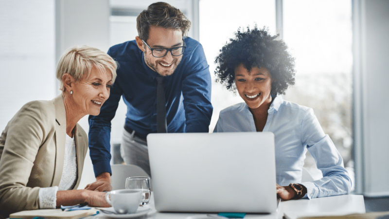 Optidge's tweet card. Stay ahead of the curve in paid search advertising. Learn how to create compelling ads that resonate with your audience and drive conversions.