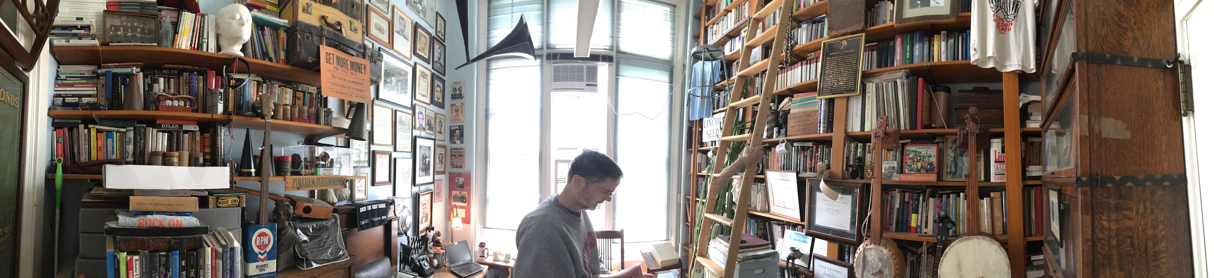 ScottSandage's tweet card. This is why you need a plan: to read attentively but efficiently, and sustainably, without surrendering your book-life balance.