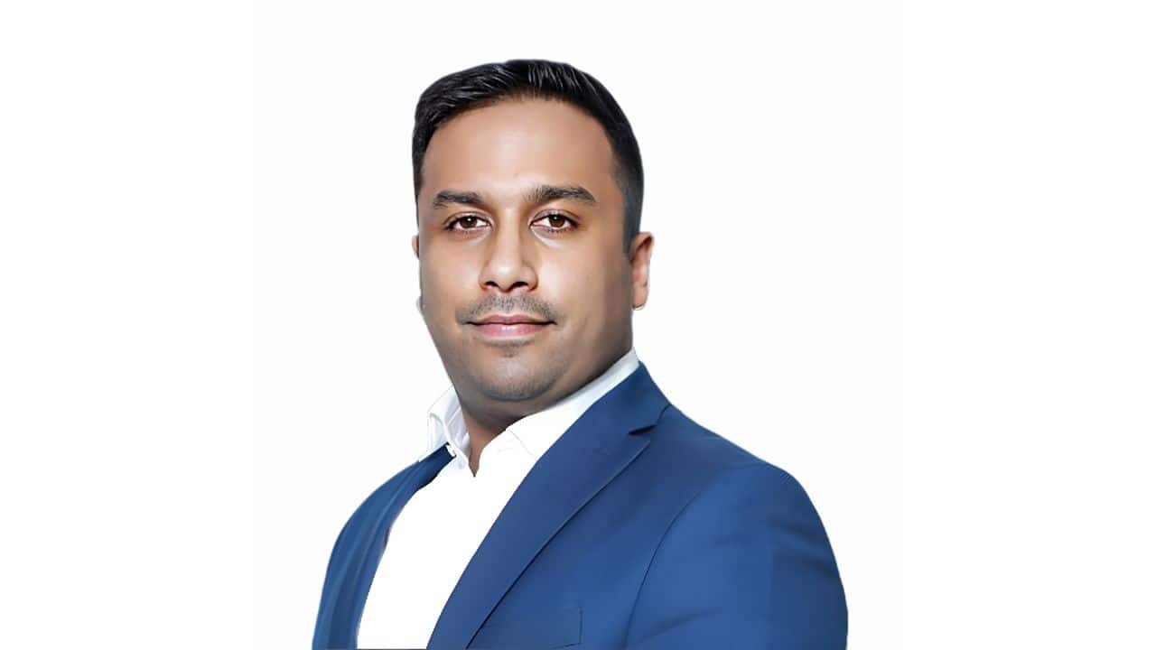 garganirudh's tweet card. Any constructive statements or forward-looking updates emerging from the Asian Summit could strengthen investor confidence and sustain the current market optimism, supporting equities in the near...