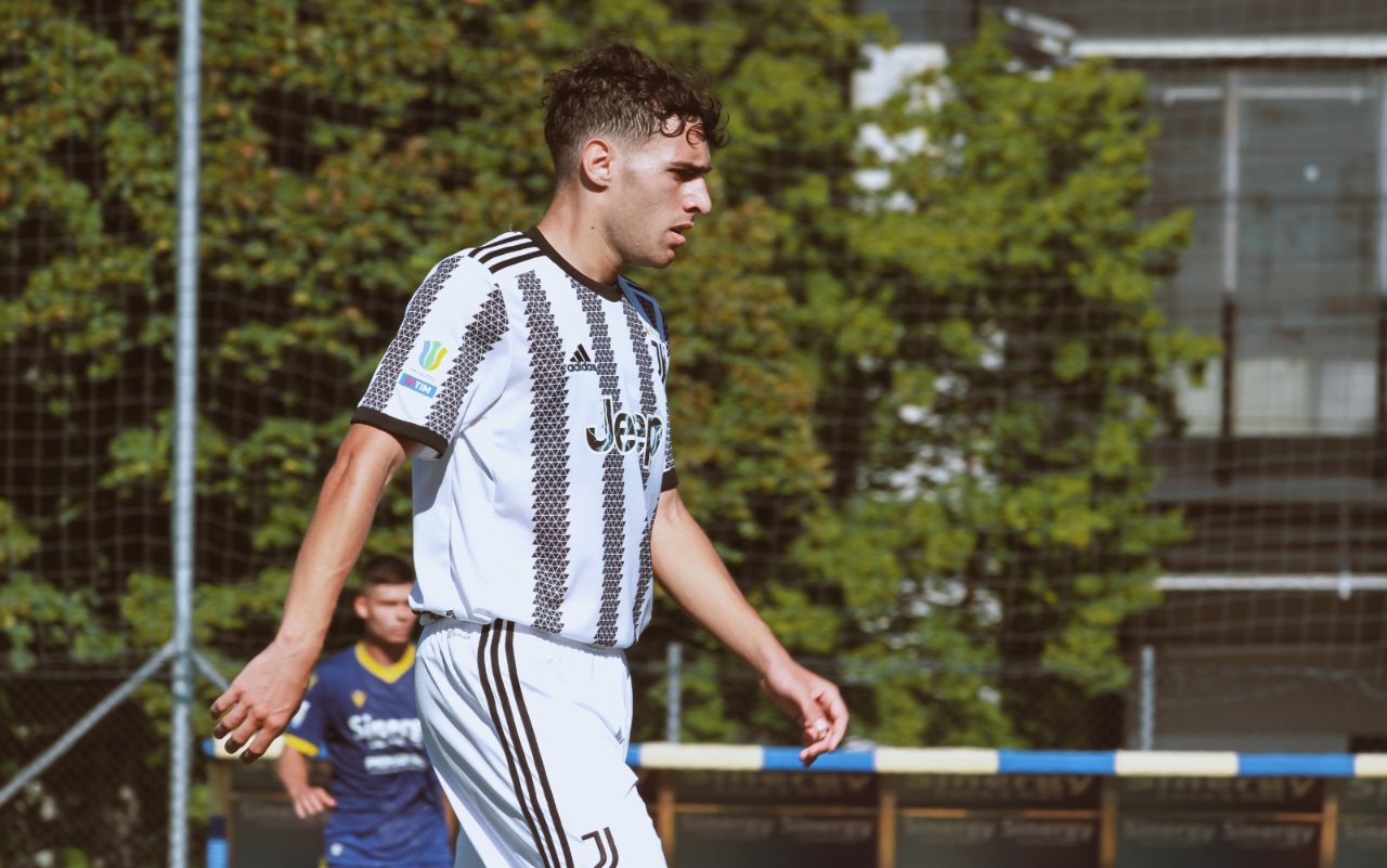 DiMarzio's tweet card. Tra i talenti in crescita nelle giovanili bianconere c'è Luis Hasa, che in questa stagione sta dimostrando di essere un grande talento