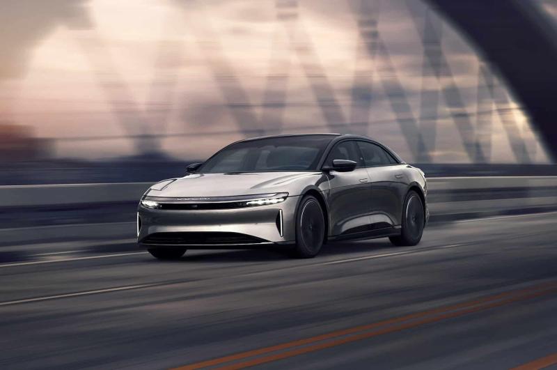 vls9968's tweet card. Love the #lucidair stealth version. So sharp.