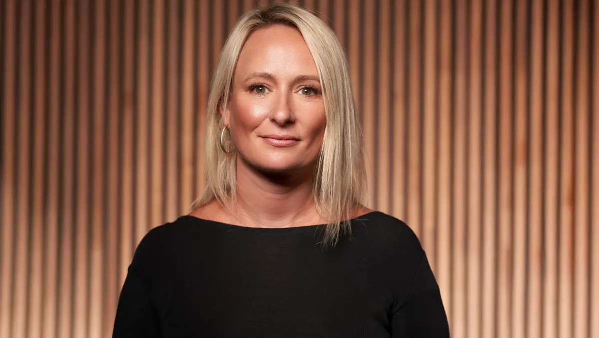 techday's tweet card. Business leaders back AI in work yet feel uneasy when employees use it, sparking confusion and security risks amid widespread 'Shadow AI' use in UK offices.