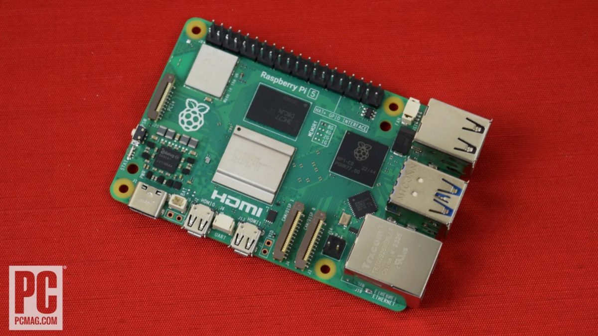 PCMagGR's tweet card. Η Raspberry Pi θα αυξήσει τις τιμές σε επτά μοντέλα, κάτι που ο διευθύνων σύμβουλος Eben Upton αποδίδει στη ζήτηση των κέντρων δεδομένων τεχνητής νοημοσύνης που επηρεάζει την παραγωγή LPDDR4, της...