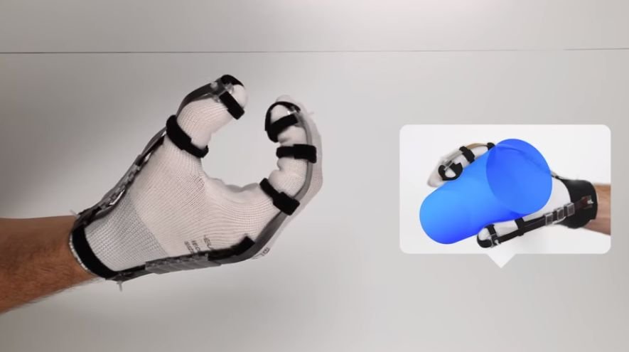 TechXplore_com's tweet card. Scientists from EPFL and ETH Zurich have developed an ultra-light glove – weighing less than 8 grams per finger– that enables users to feel and manipulate virtual objects. Their system provides...