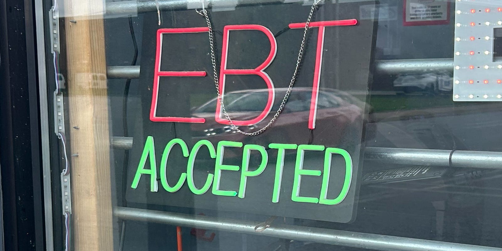 ChadLivengood's tweet card. The Trump administration said Tuesday that it will withhold SNAP food aid from recipients in most Democratic-controlled states starting next week.