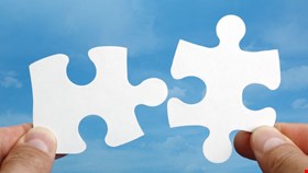 MCasassaMont's tweet card. Sushila Nair sets out seven steps to take to build a cybersecurity program that aligns with the organization's strategic direction