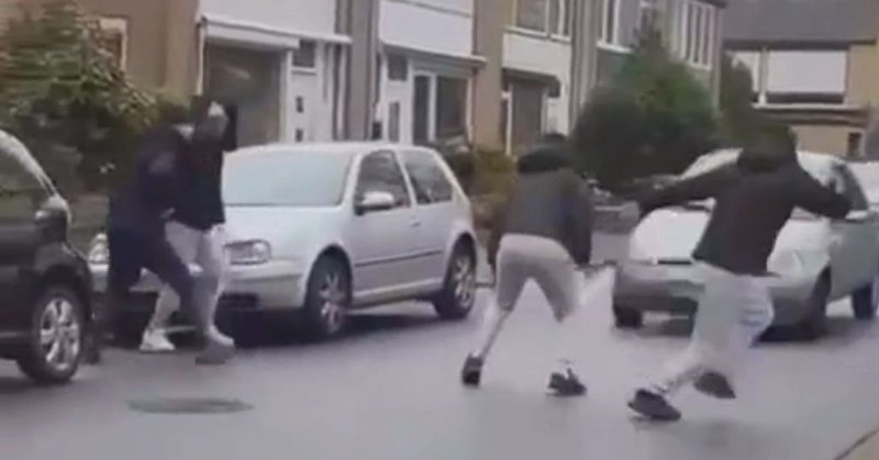 Tweet card summary image