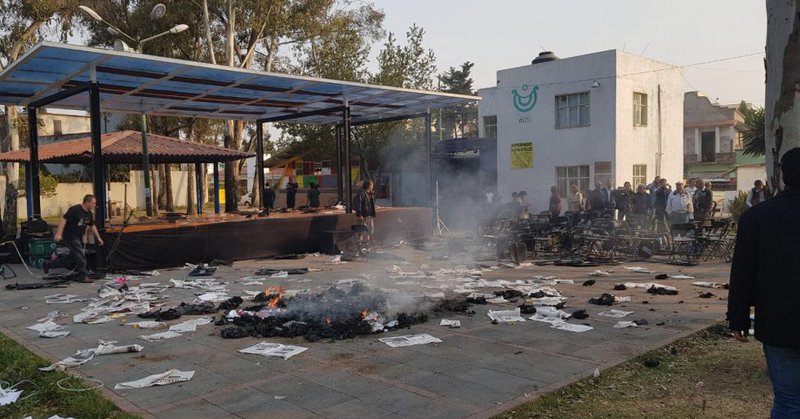 Tweet card summary image